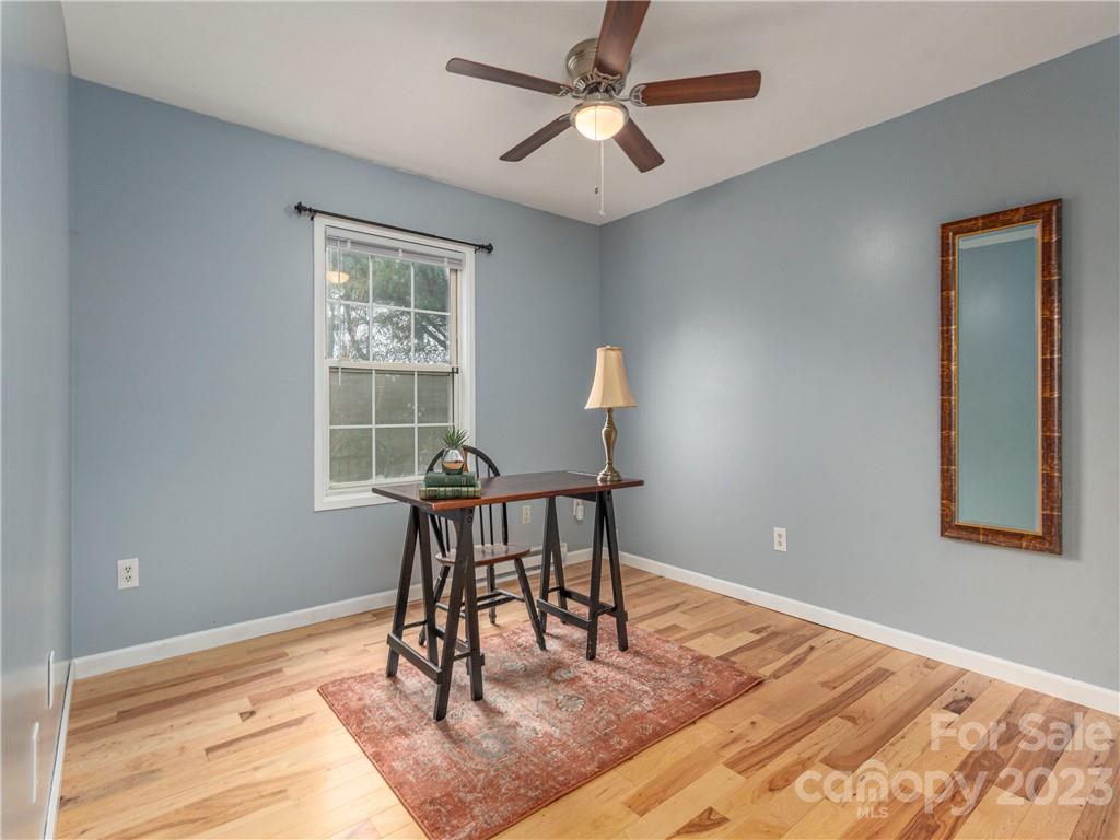 1116 Alexander Road Leicester, NC 28748 - Photo 9 of 37 Gallery Image 9