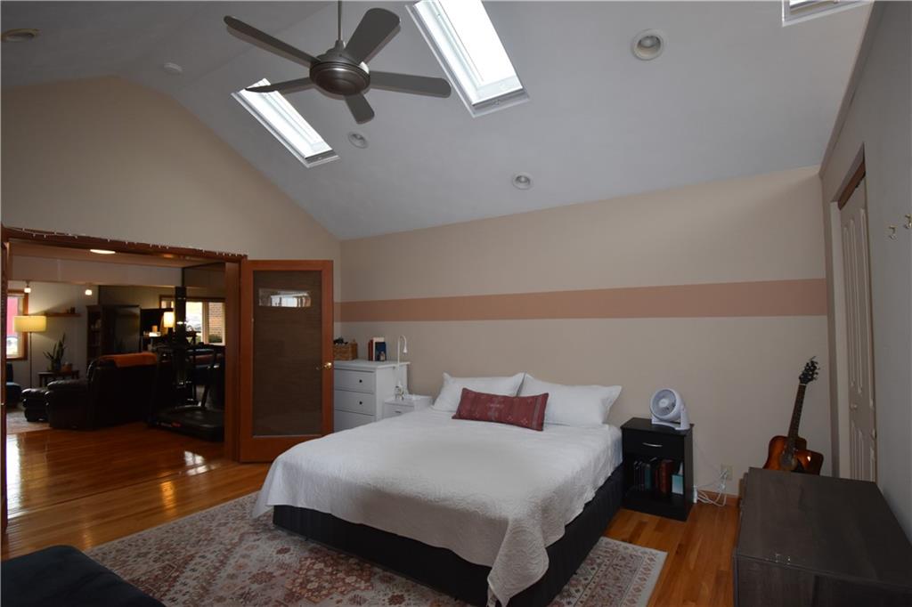 595 Maple Avenue Springdale, PA 15144 - Photo 17 of 44 Gallery Image 17
