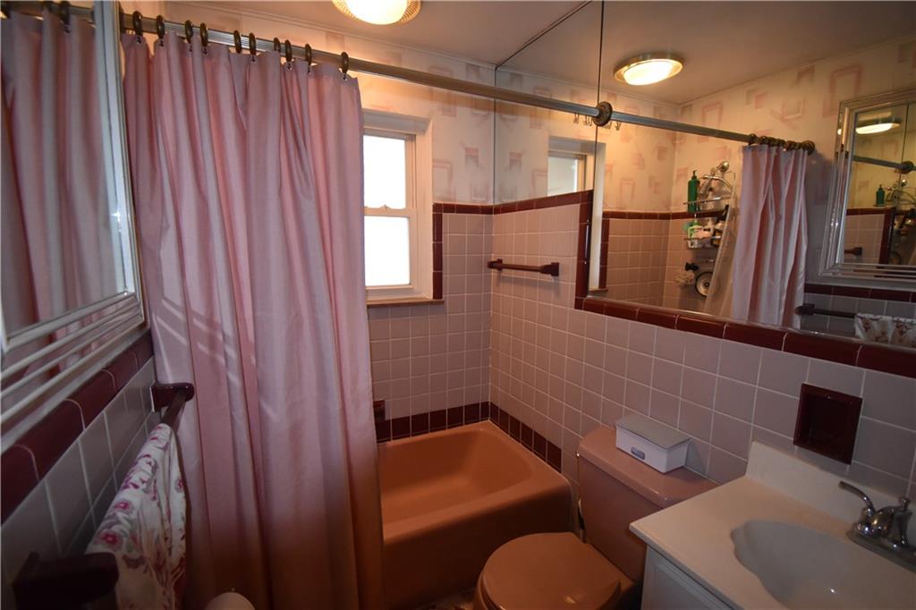595 Maple Avenue Springdale, PA 15144 - Photo 29 of 44 Gallery Image 29