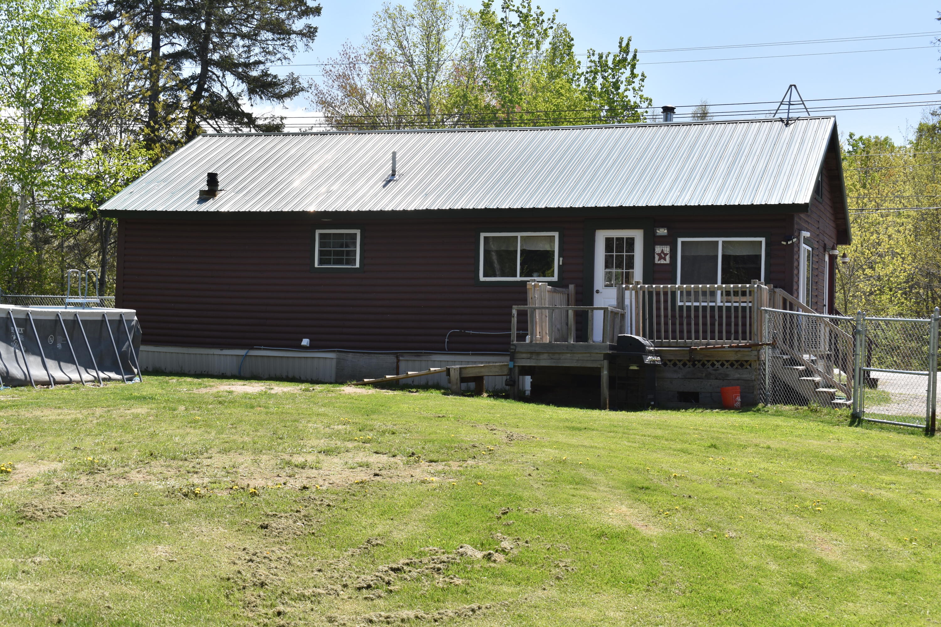 95 South Chester Road Lincoln, ME 04457 - Photo 4 of 37 DSC_0043