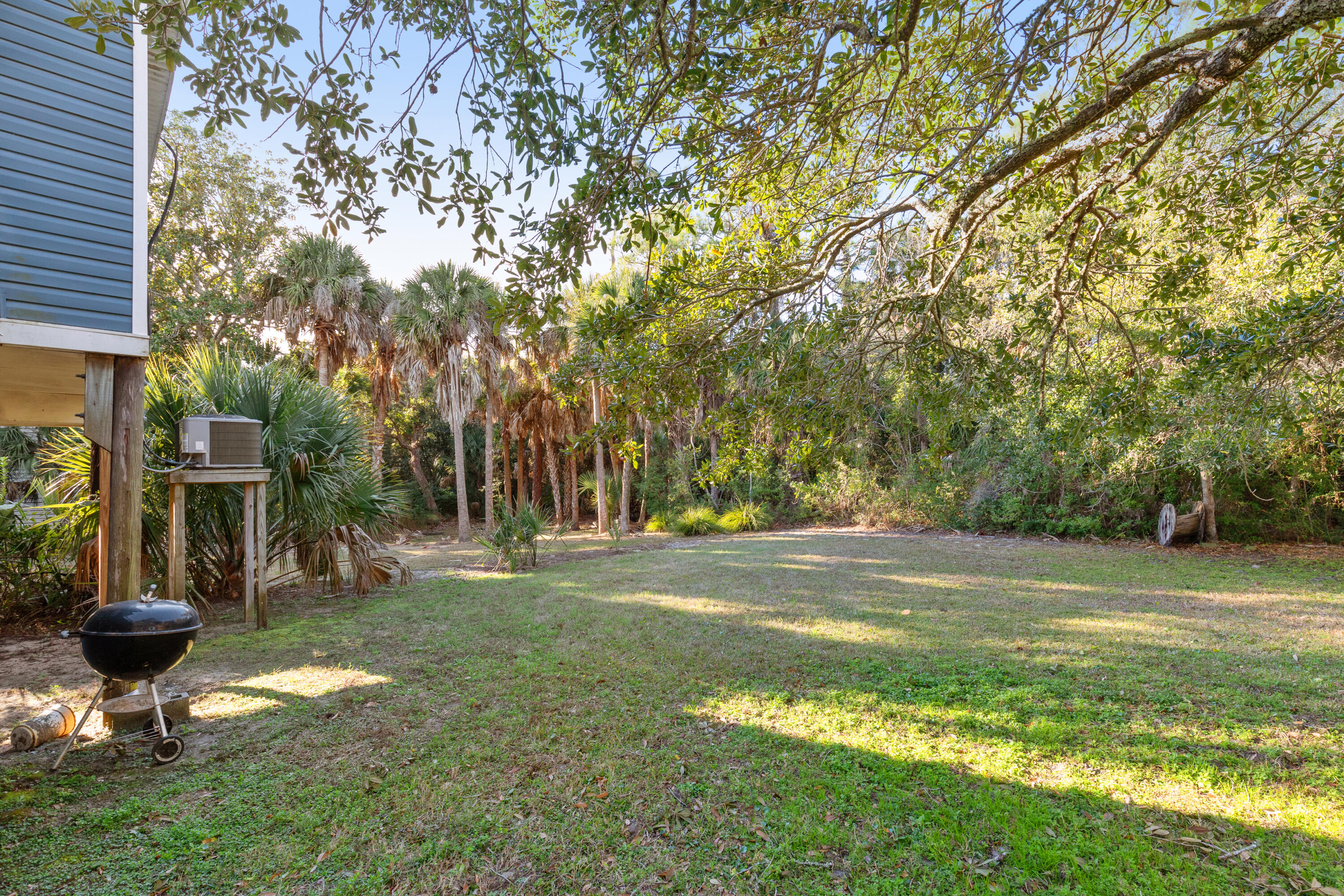 604 West Ashley Avenue Folly Beach, SC 29439 - Photo 32 of 43 604WestAshleyAvenue- KeenEyeMarketing002