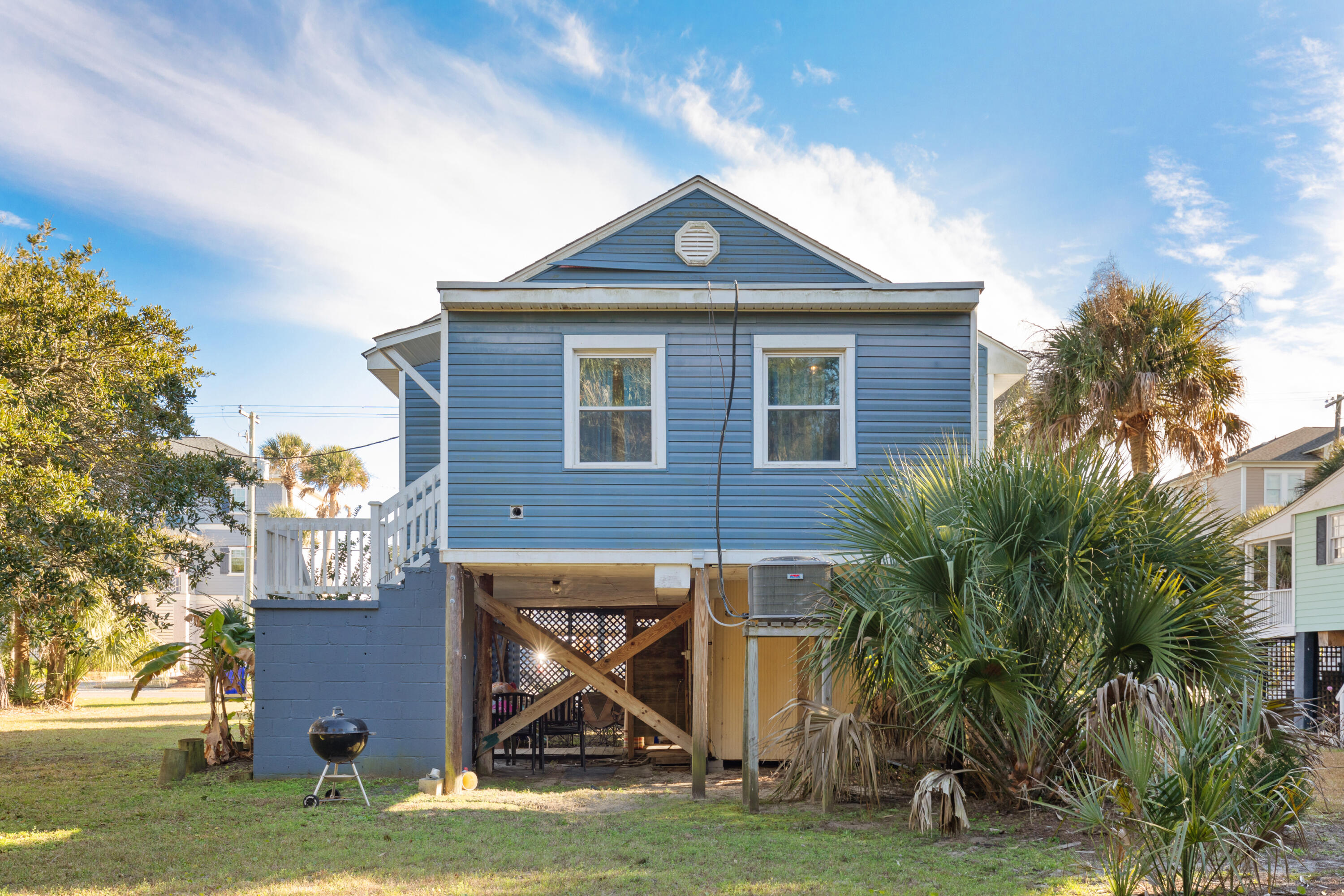 604 West Ashley Avenue Folly Beach, SC 29439 - Photo 33 of 43 604WestAshleyAvenue- KeenEyeMarketing002