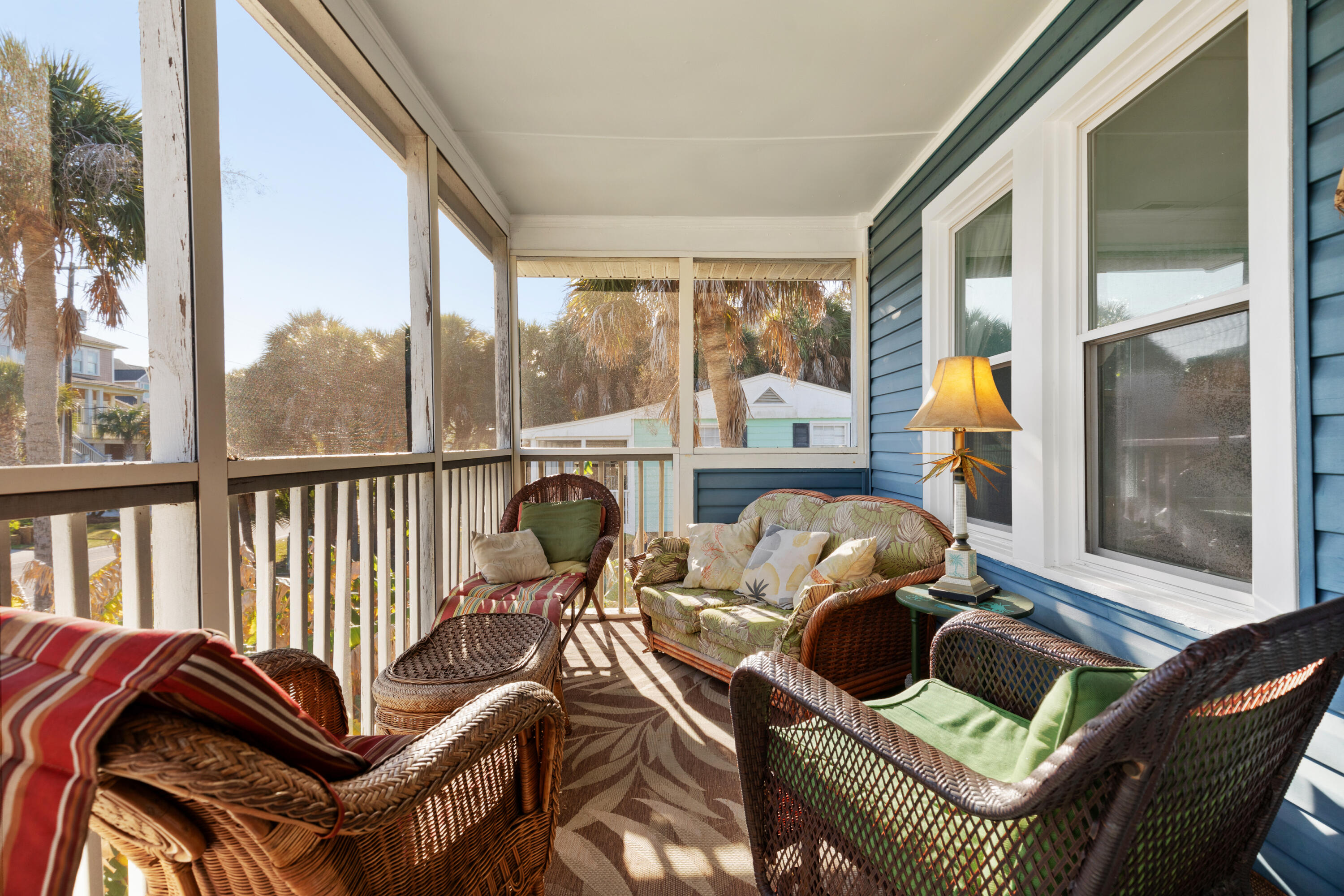 604 West Ashley Avenue Folly Beach, SC 29439 - Photo 9 of 43 604WestAshleyAvenue- KeenEyeMarketing000