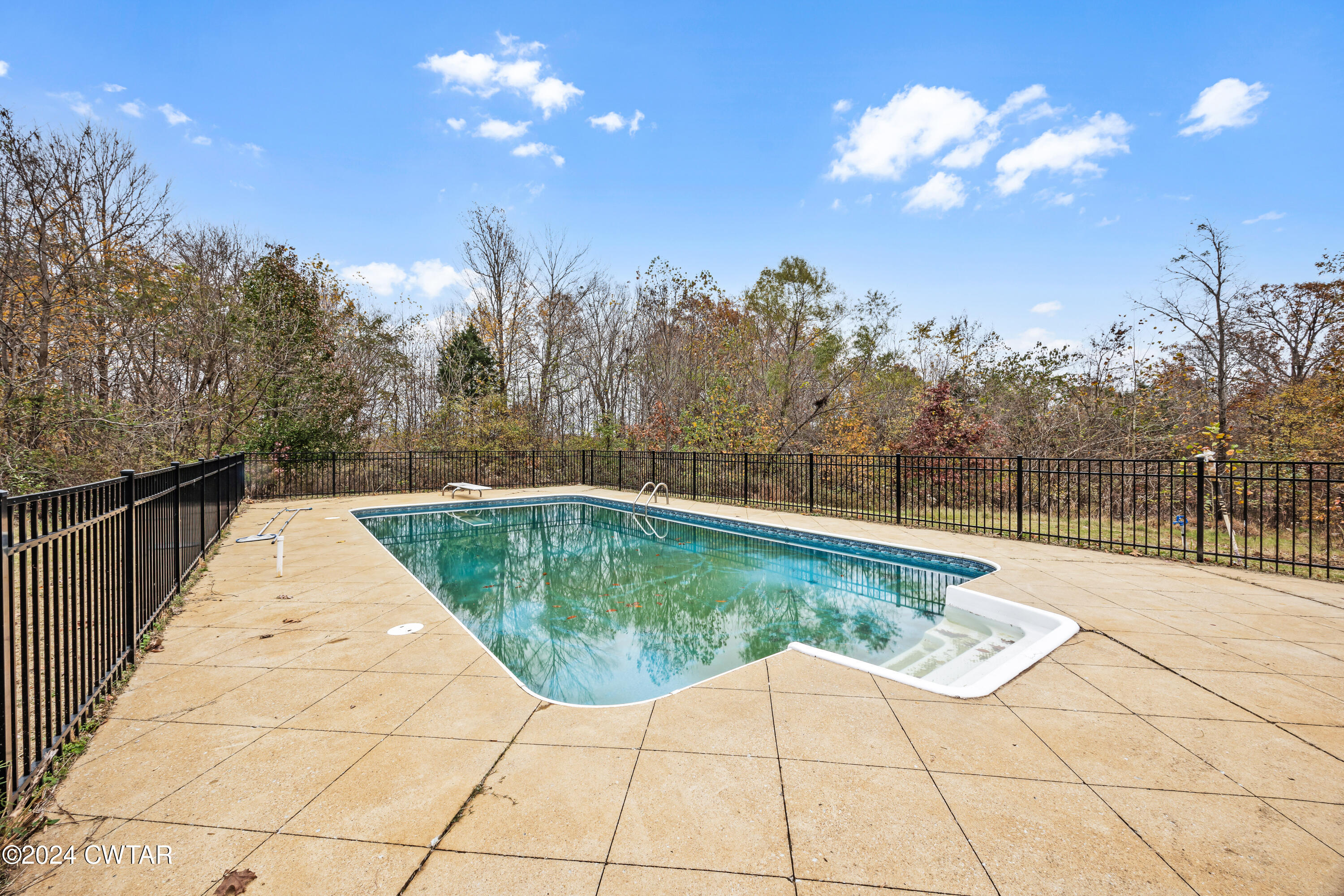 110 Oak Grove Road Milan, TN 38358 - Photo 6 of 29 DG2A2678