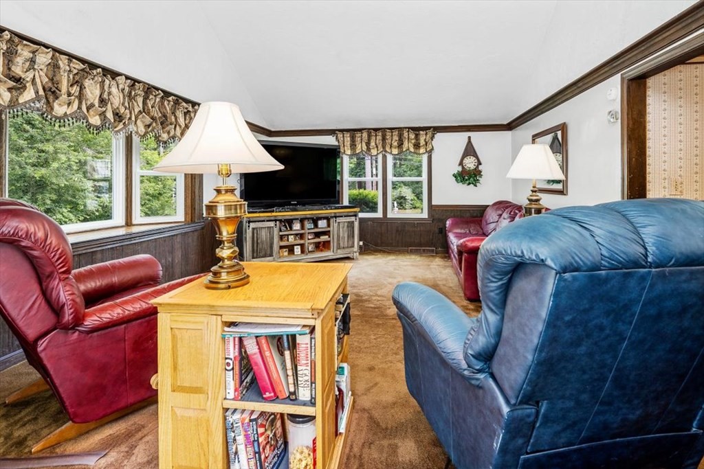 256 Bolas Road Duxbury, MA 02332 - Photo 12 of 29 Gallery Image 12