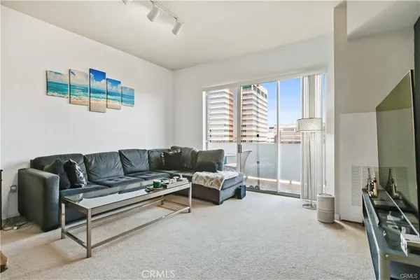 $460,000 | 388 East Ocean Boulevard, Unit 1412, Long Beach, CA 90802
