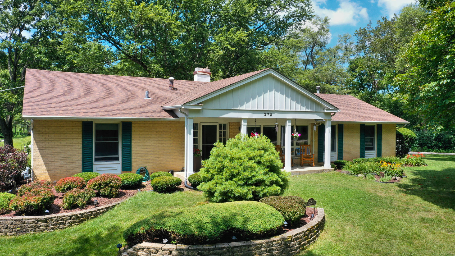278 Jules Road Inverness, IL 60067 - Photo 2 of 38