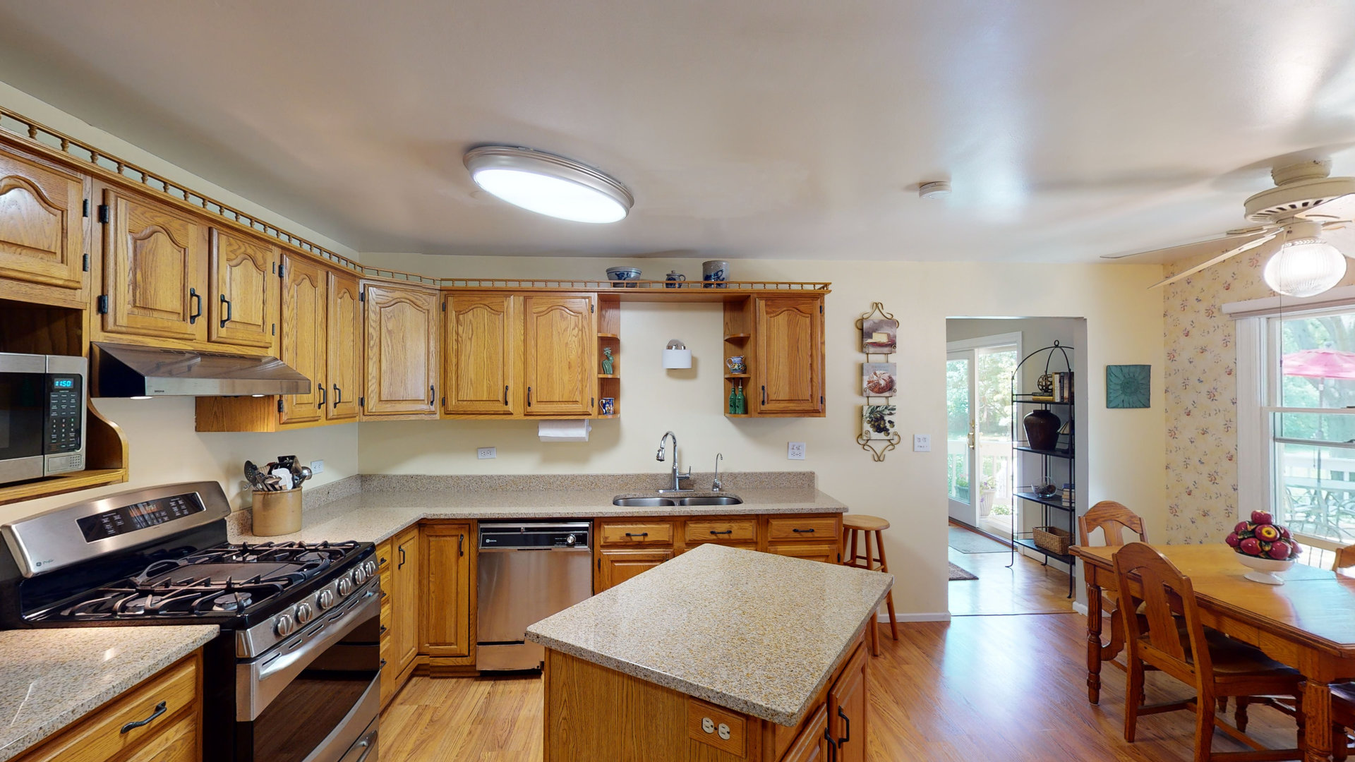 278 Jules Road Inverness, IL 60067 - Photo 16 of 38