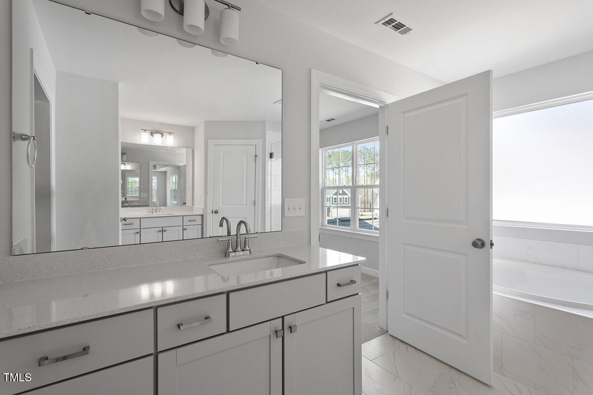 322 North Maple Walk, Unit 237 Garner, NC 27529 - Photo 24 of 56 FMWeb24