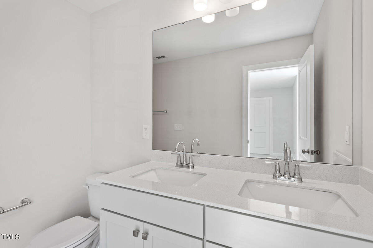 322 North Maple Walk, Unit 237 Garner, NC 27529 - Photo 34 of 56 FMWeb34