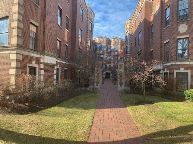 360 Ridge Avenue, Unit 111 Evanston, IL 60202 - Photo 1 of 13