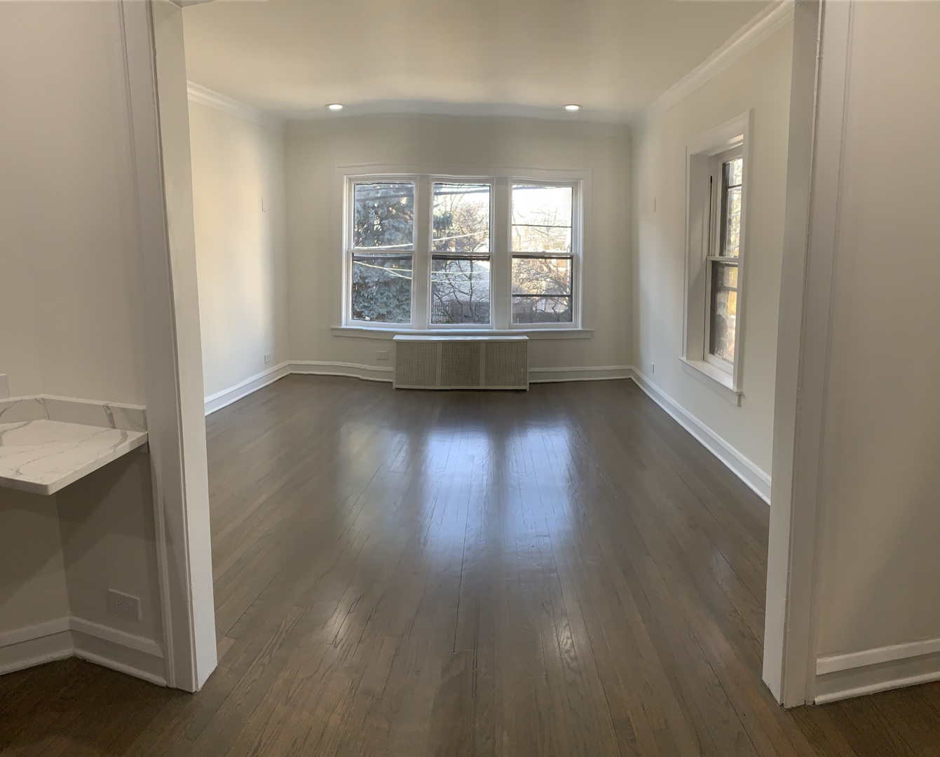 360 Ridge Avenue, Unit 111 Evanston, IL 60202 - Photo 3 of 13