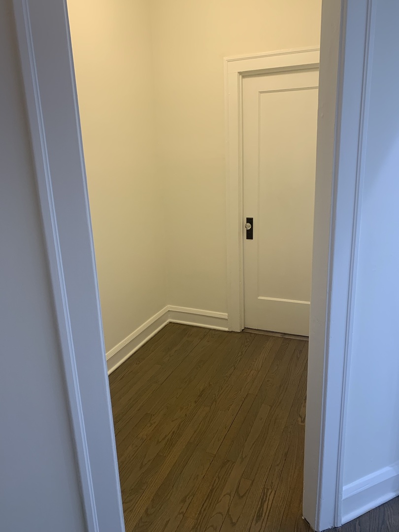 360 Ridge Avenue, Unit 111 Evanston, IL 60202 - Photo 6 of 13