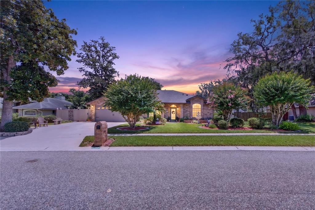 566 Rachael Court Oviedo, FL 32765 - Photo 2 of 75