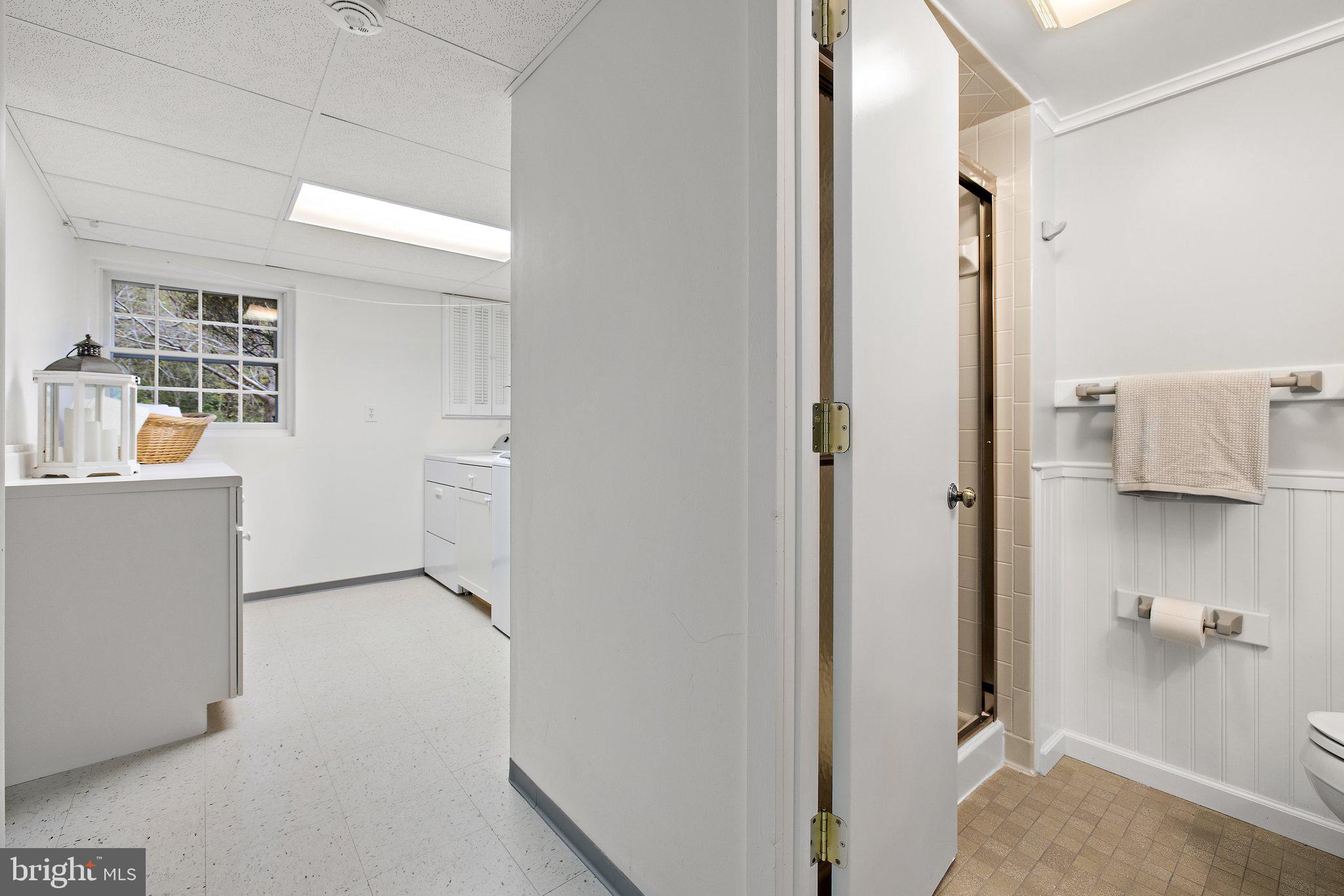 7711 Heming Place Springfield, VA 22151 - Photo 55 of 76 laundry room