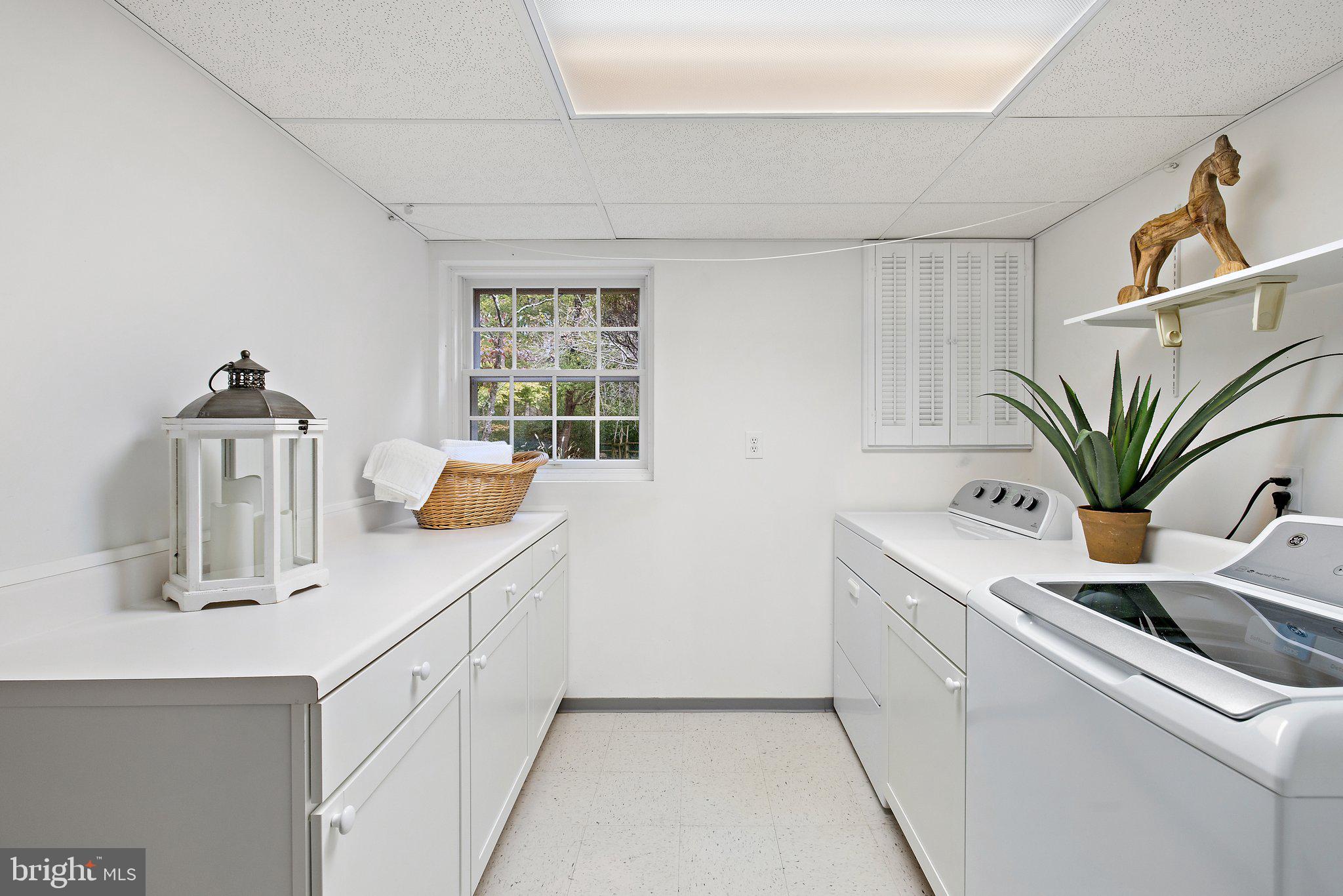 7711 Heming Place Springfield, VA 22151 - Photo 56 of 76 laundry room