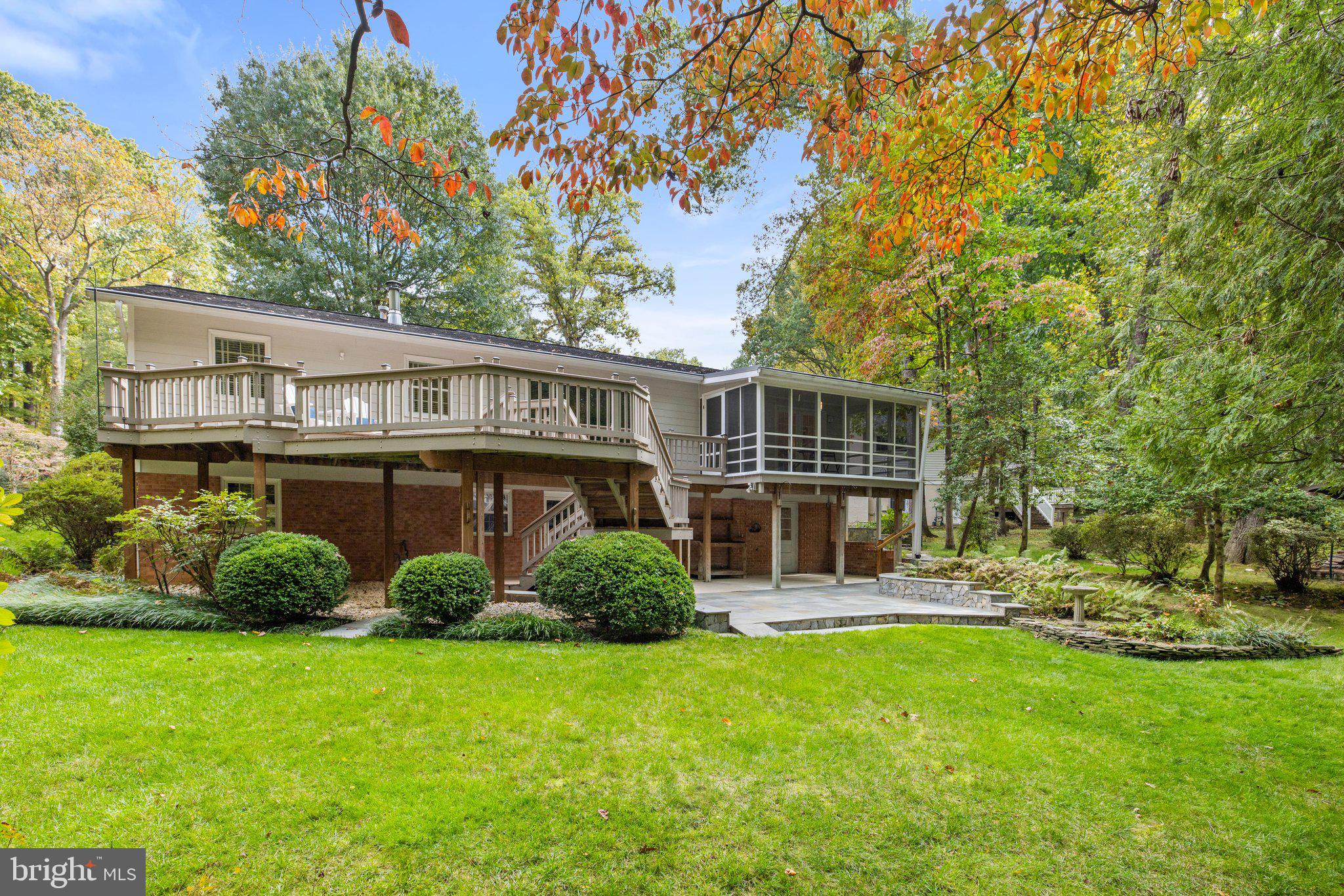 7711 Heming Place Springfield, VA 22151 - Photo 69 of 76 rear view of home