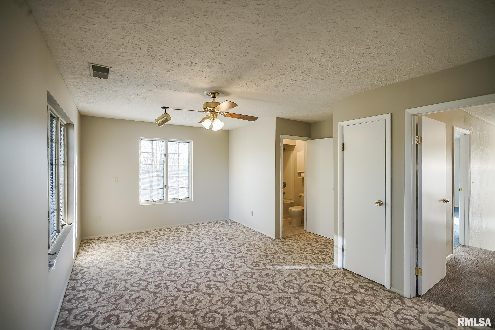 826 South Maxwell Road Peoria, IL 61607 - Photo 30 of 57