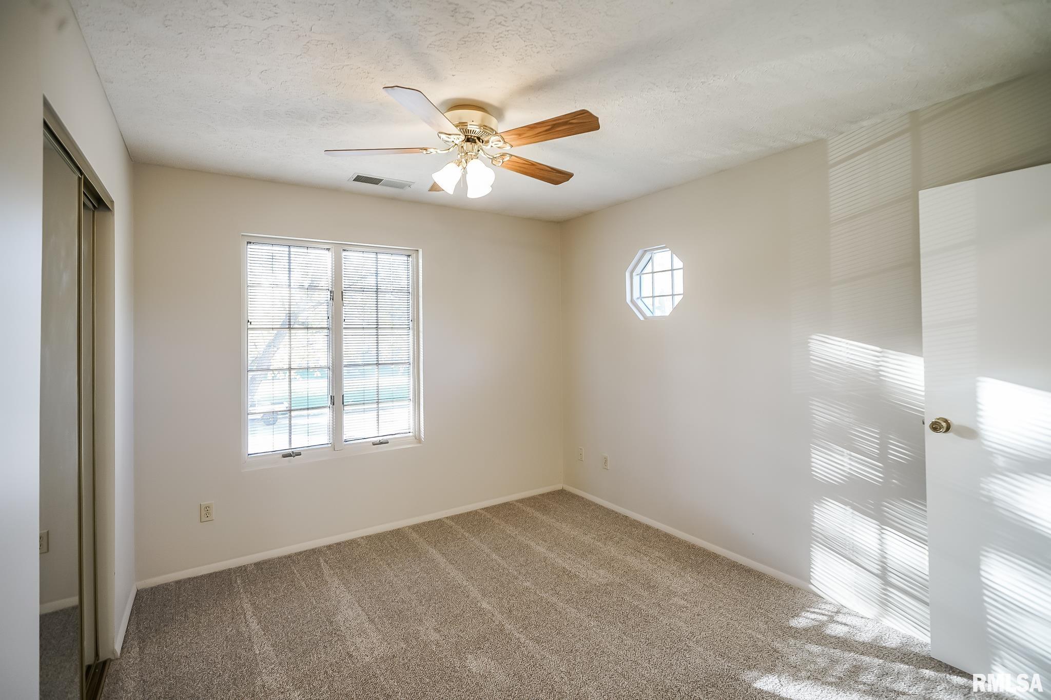 826 South Maxwell Road Peoria, IL 61607 - Photo 43 of 57
