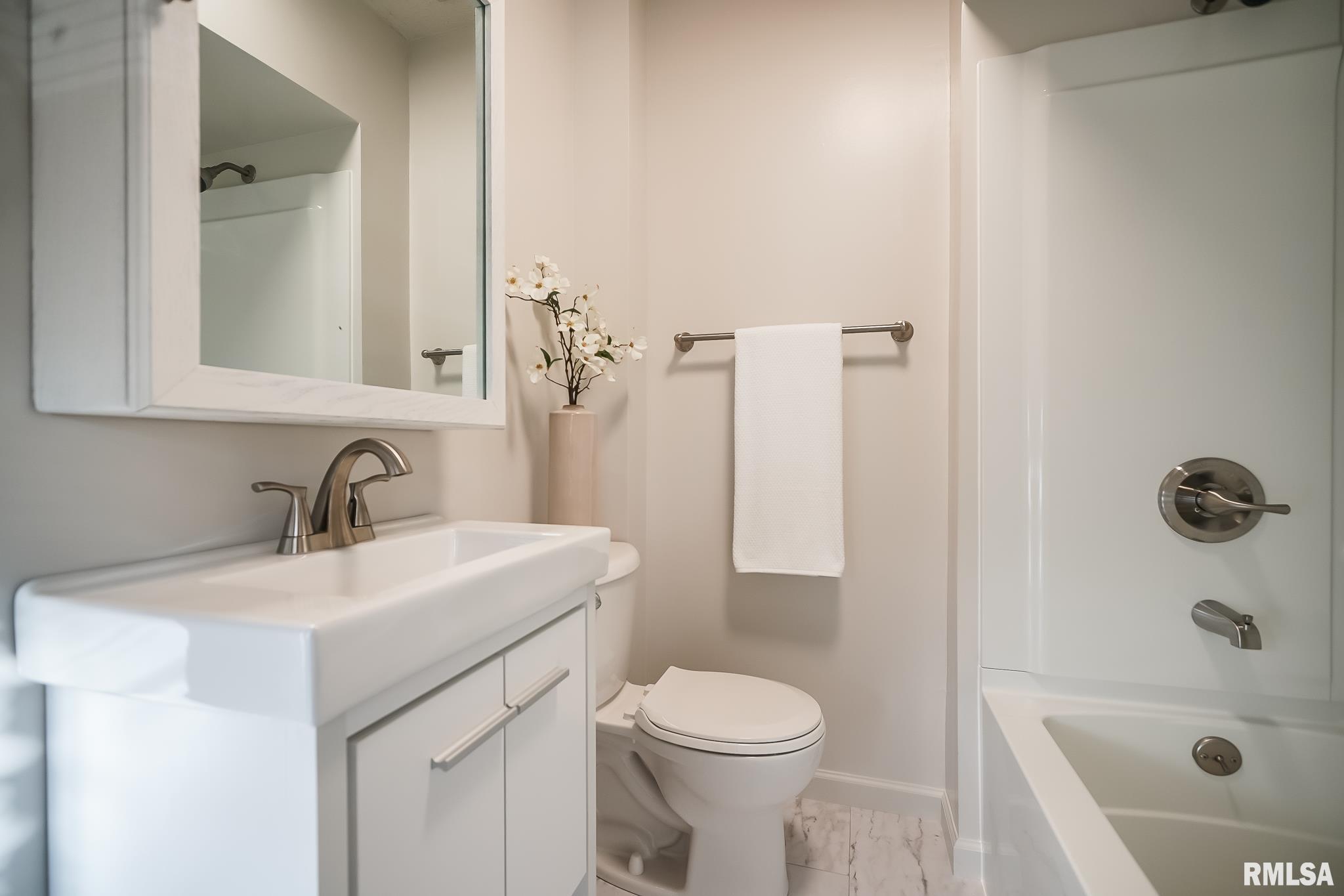 826 South Maxwell Road Peoria, IL 61607 - Photo 47 of 57