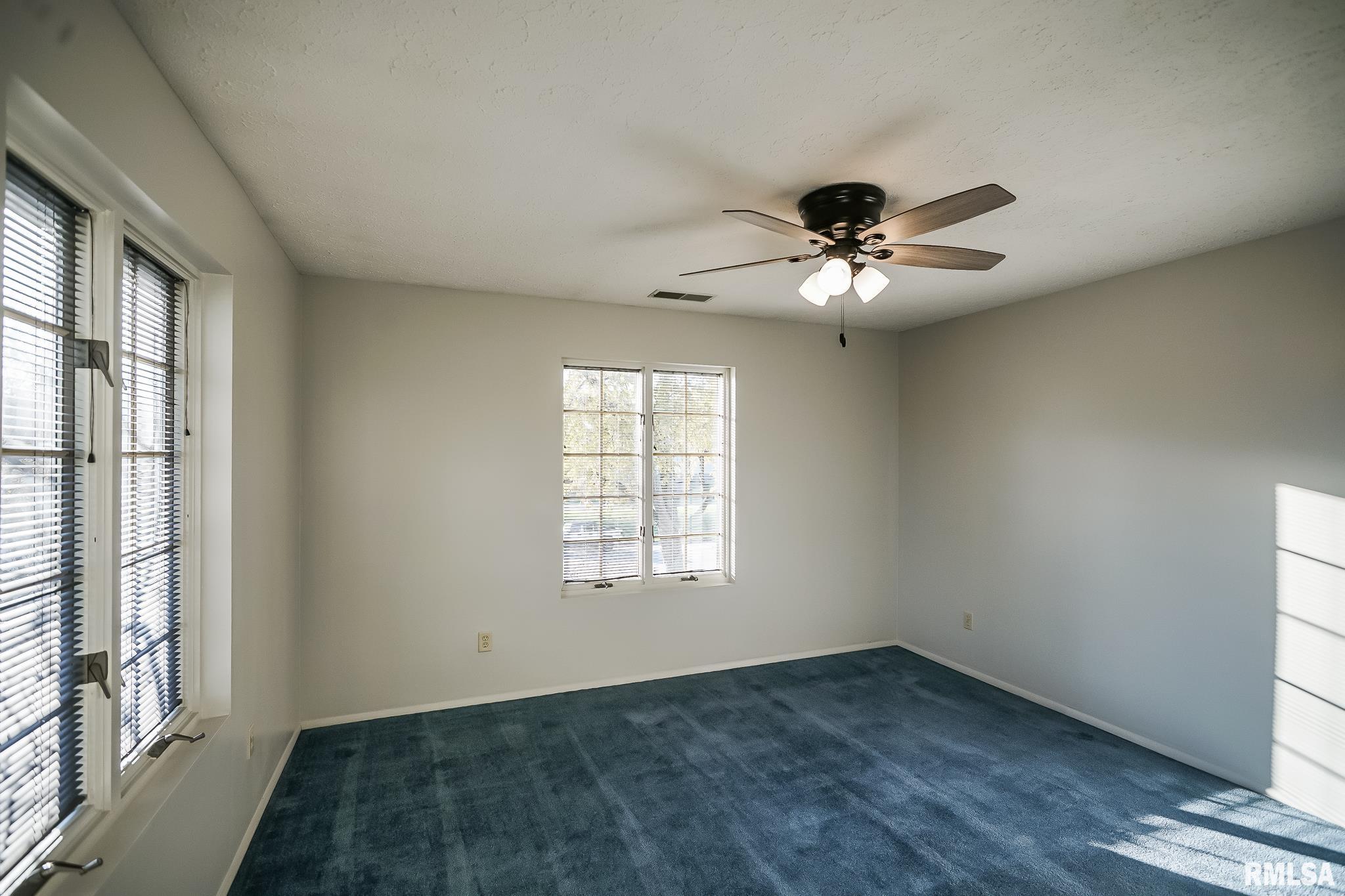 826 South Maxwell Road Peoria, IL 61607 - Photo 51 of 57