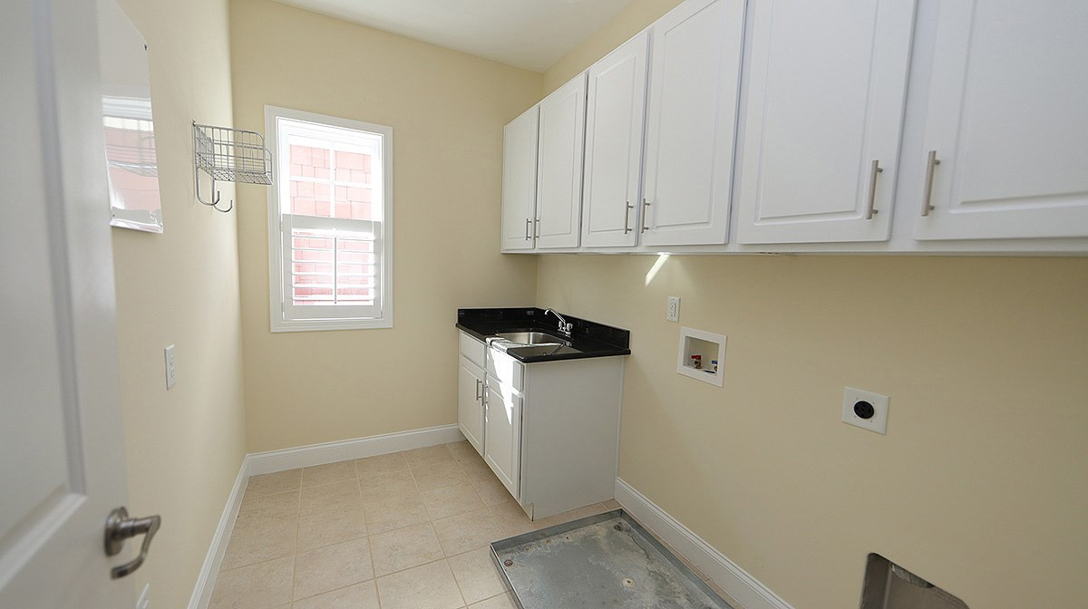 1541 Fullerton Place Raleigh, NC 27607 - Photo 17 of 29 Photo 17