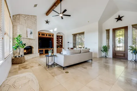 $845,000 | 104 Running Brook Trail, Spicewood, TX 78669