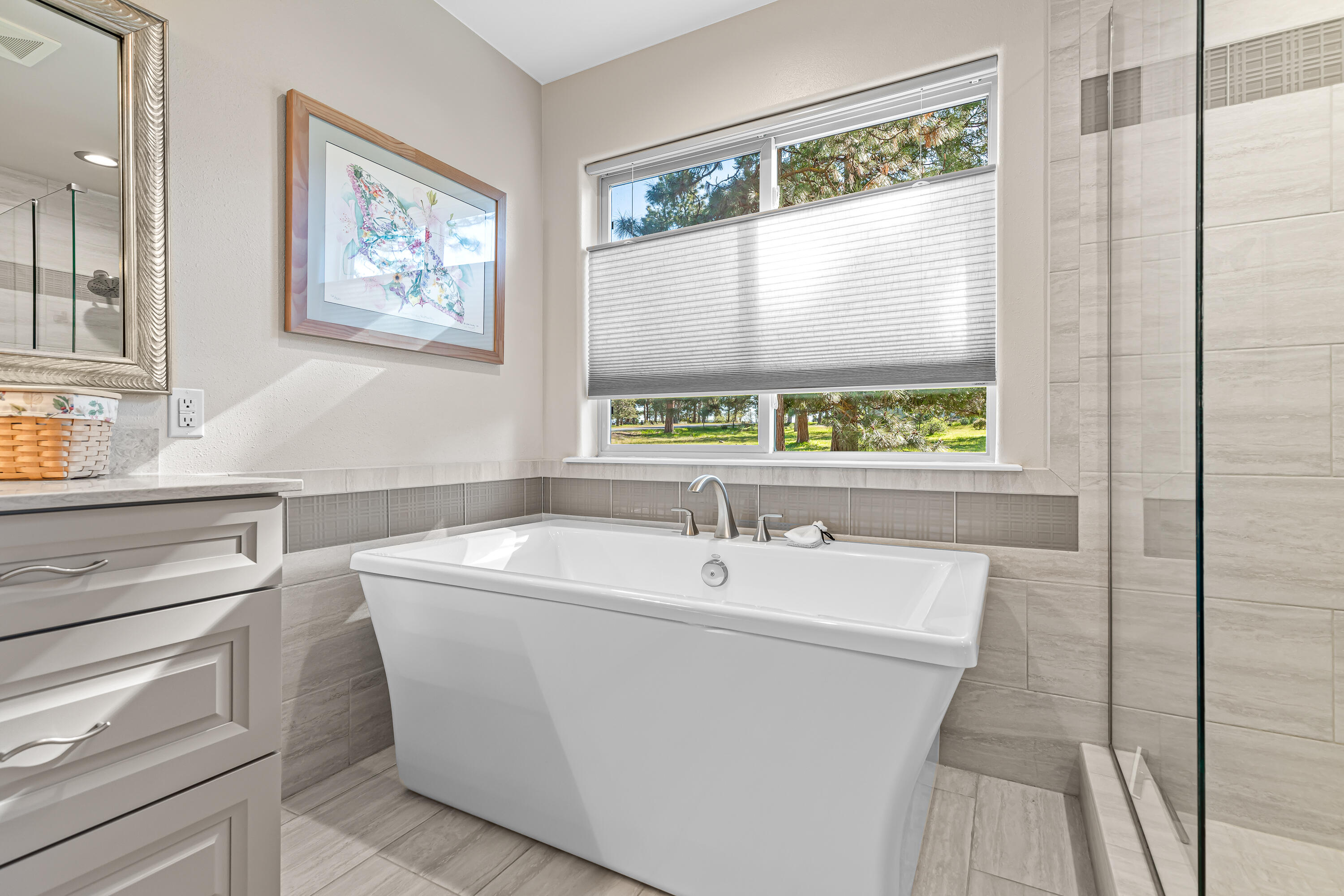 6133 Cooper's Hawk Road Klamath Falls, OR 97601 - Photo 21 of 38 9R9A5643
