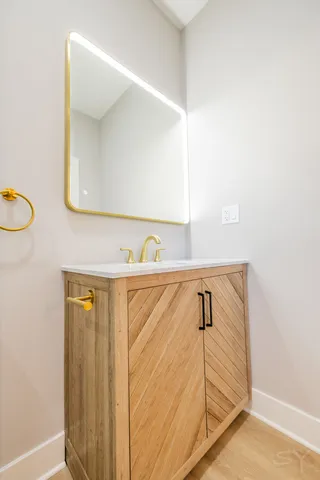 $765,000 | 3328 West Walnut Street, Chicago, IL 60624