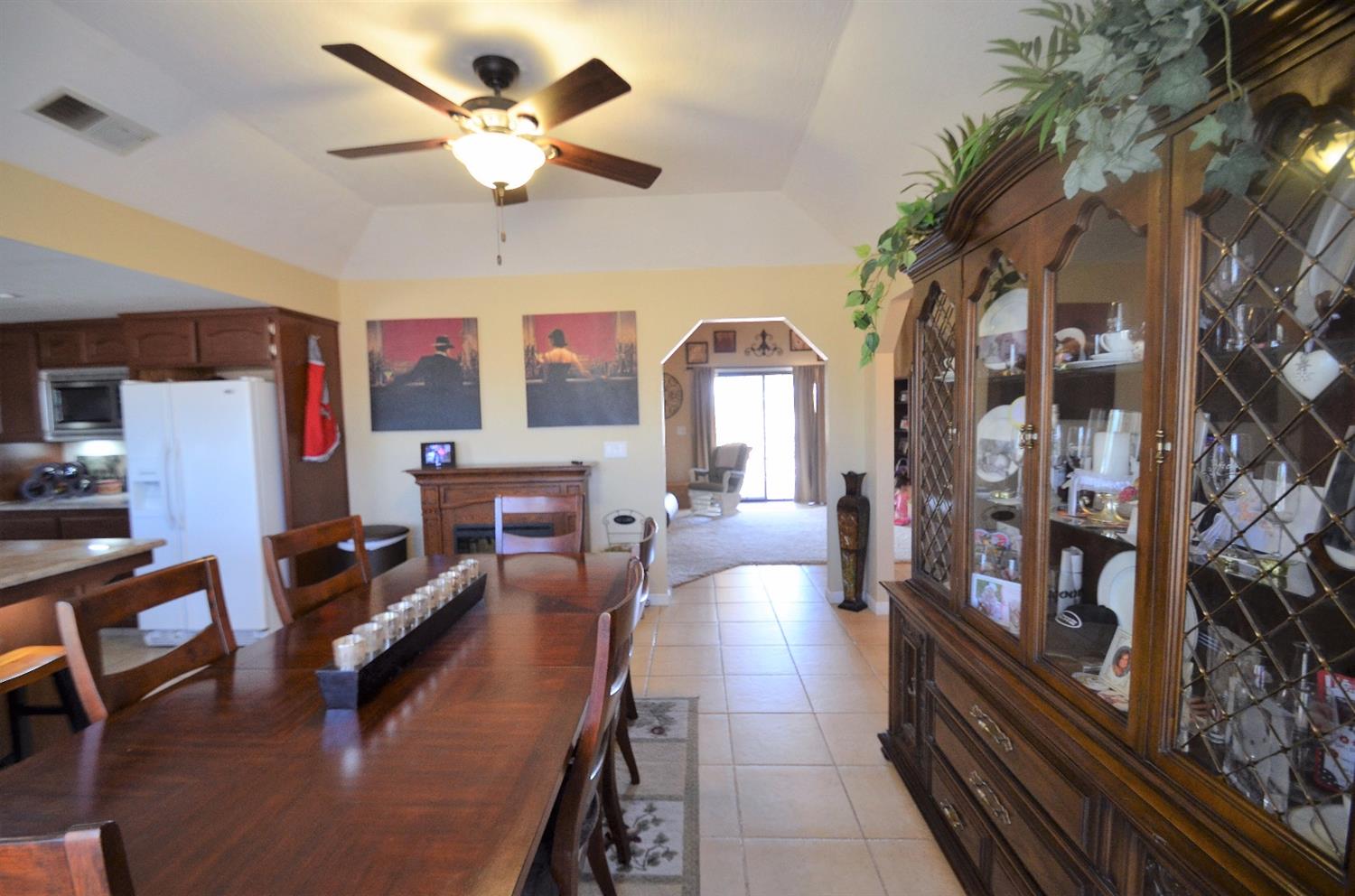 19813 Oakhill Road Madera, CA 93638 - Photo 12 of 65 Gallery Image 12