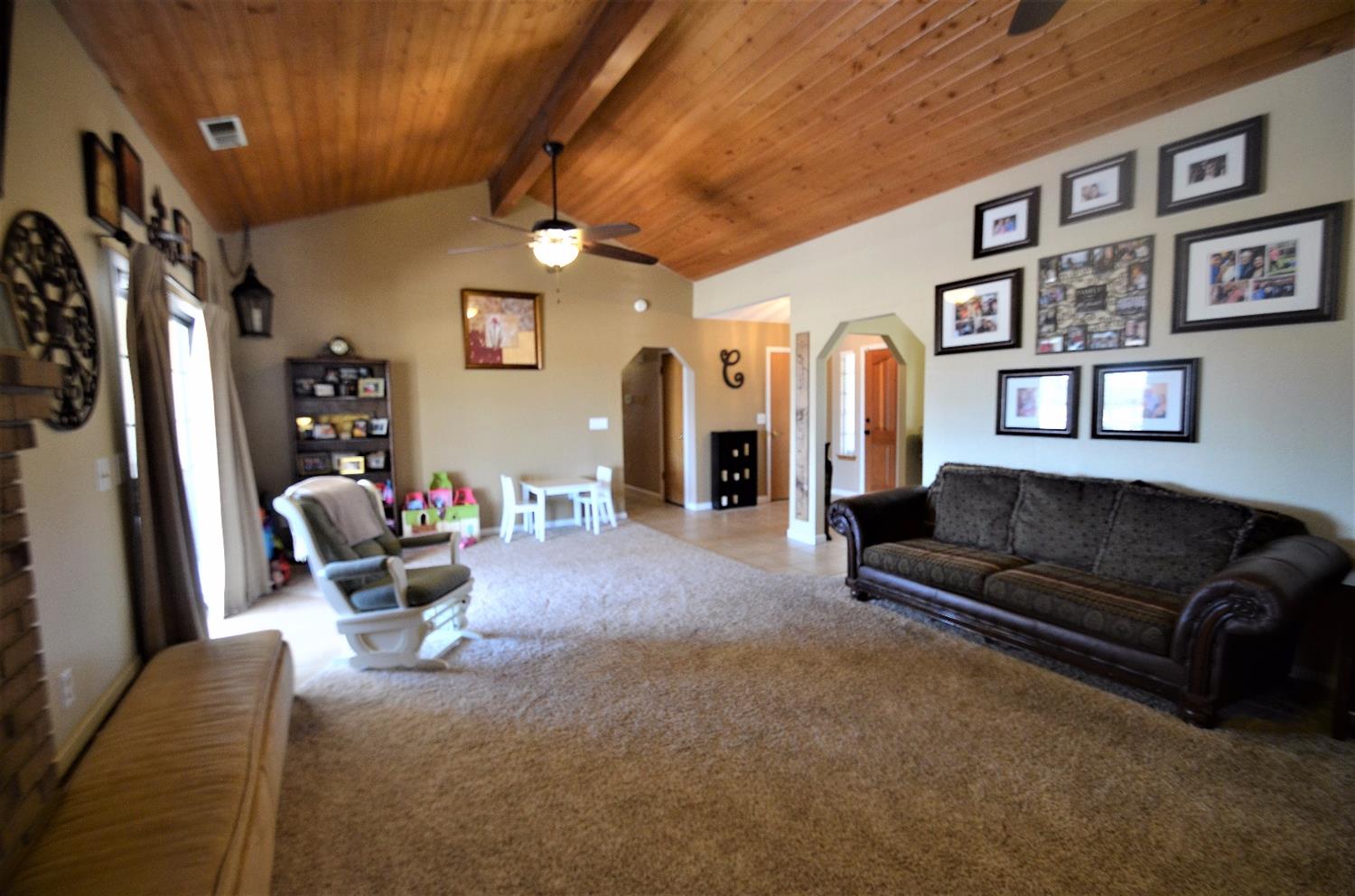 19813 Oakhill Road Madera, CA 93638 - Photo 15 of 65 Gallery Image 15