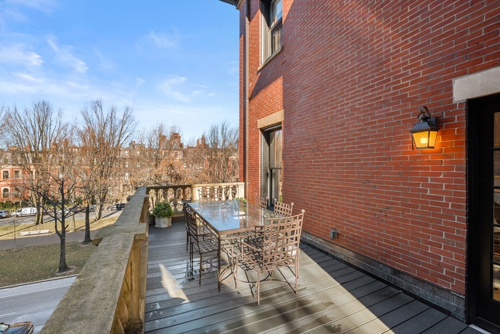 36 Commonwealth Avenue, Unit PH Boston, MA 02116 - Photo 11 of 30