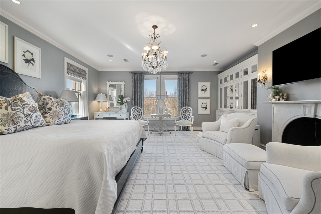 36 Commonwealth Avenue, Unit PH Boston, MA 02116 - Photo 14 of 30