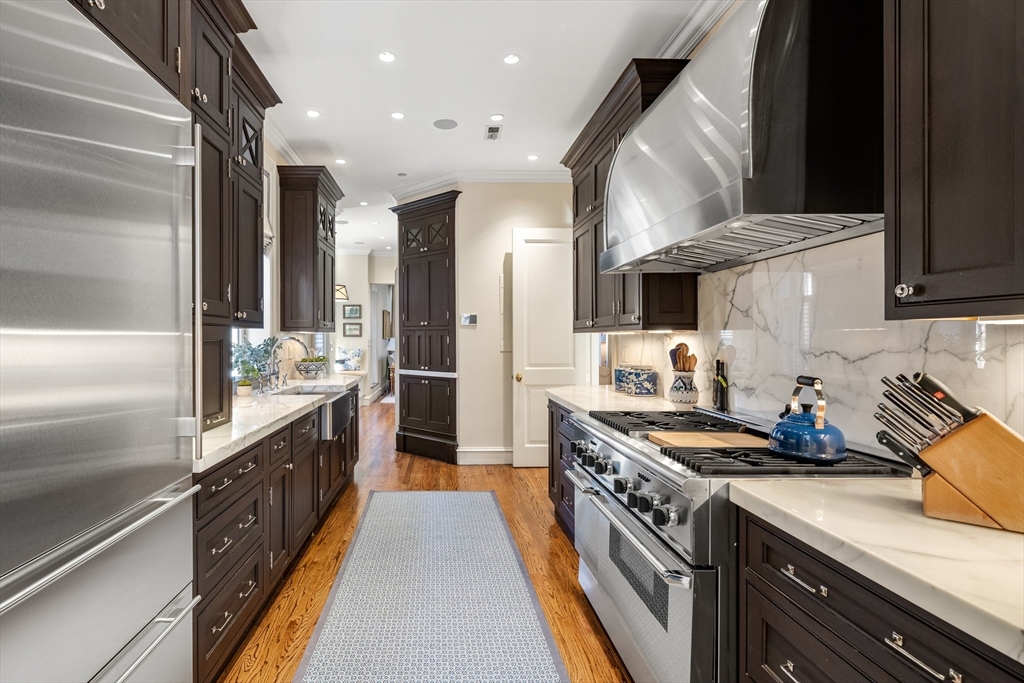 36 Commonwealth Avenue, Unit PH Boston, MA 02116 - Photo 8 of 30