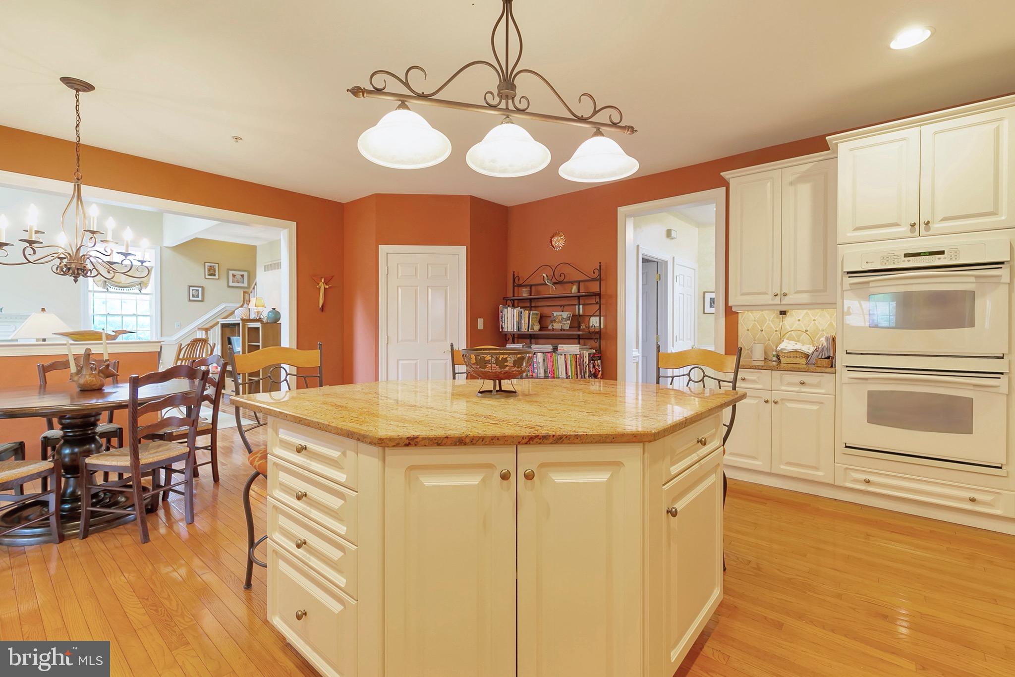 1489 Russell Road Paoli, PA 19301 - Photo 16 of 48
