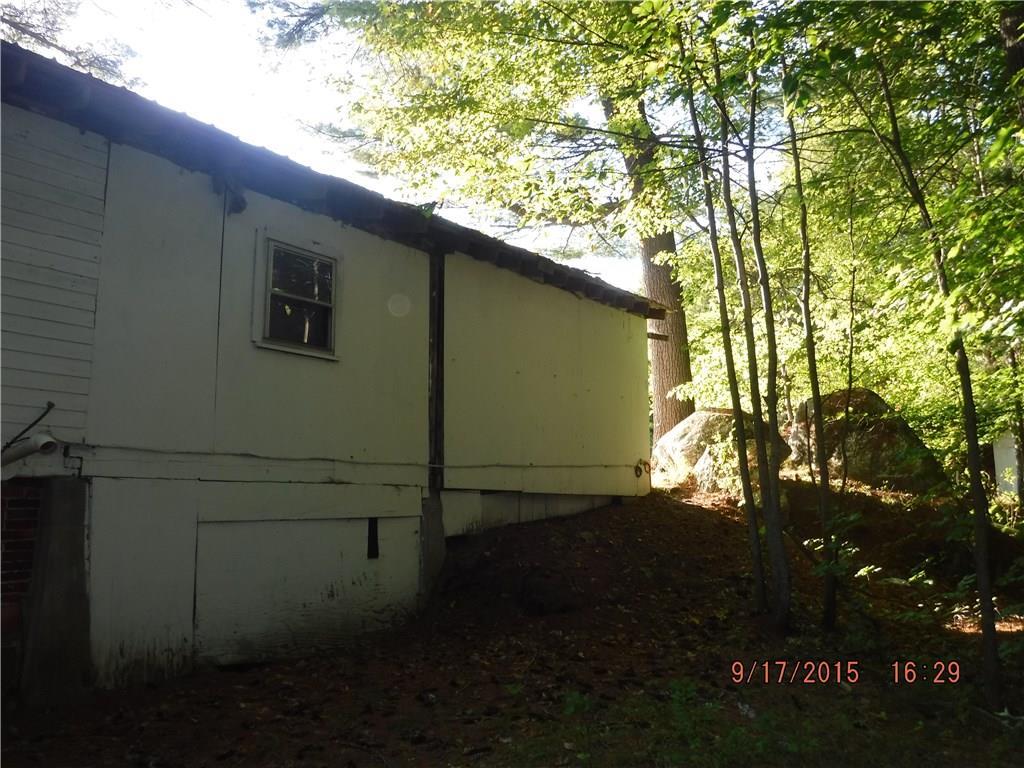 122 Hebron Road Paris, ME 04281 - Photo 2 of 14 Photo