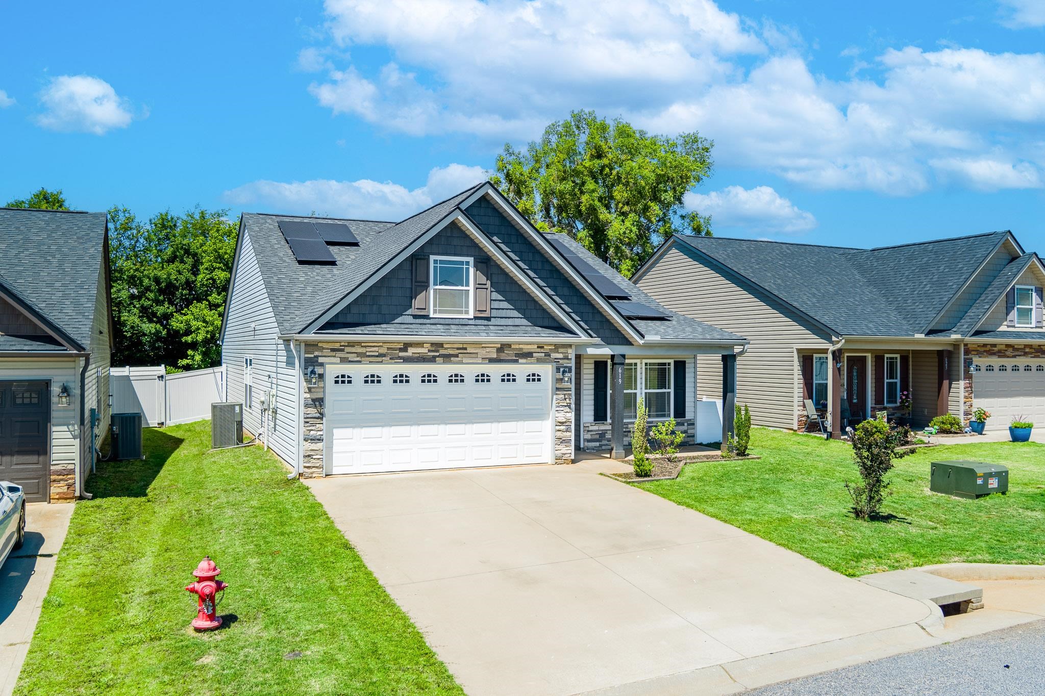 619 Spartan Commodor Lane Inman, SC 29349 - Photo 2 of 37