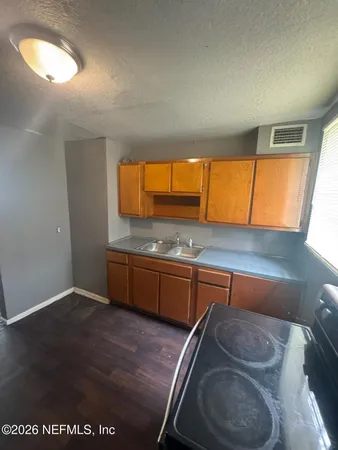 $437,900 | 1658 West 10th Street, Jacksonville, FL 32209