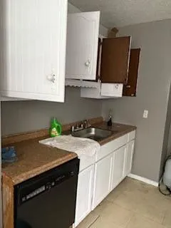 $75,000 | 7461 Dolphin, Redford, MI 48239