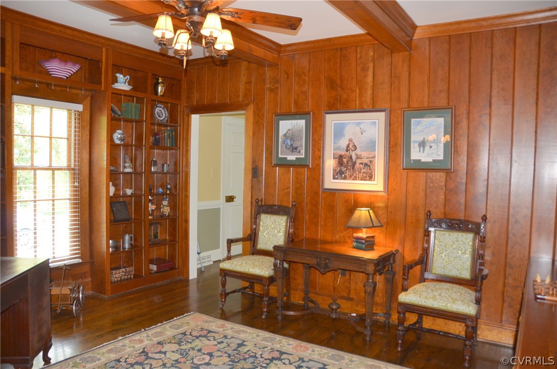 13133 Scotchtown Road Beaverdam, VA 23015 - Photo 18 of 49 Family Room - or it can be used as an office area