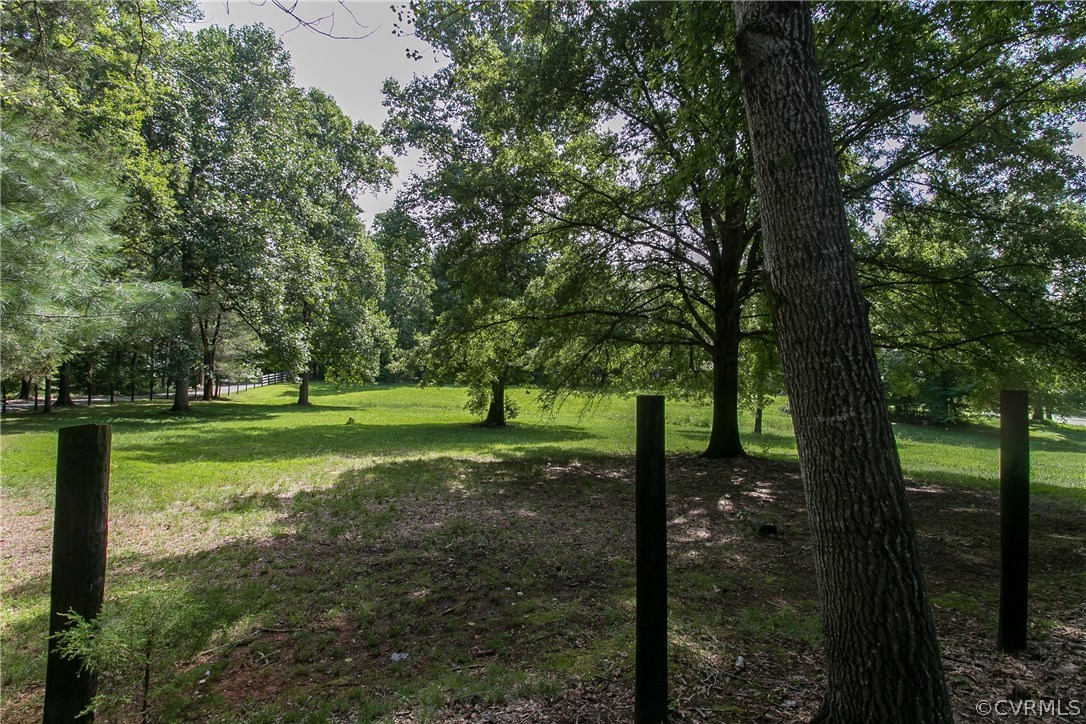13133 Scotchtown Road Beaverdam, VA 23015 - Photo 35 of 49 Gallery Image 35