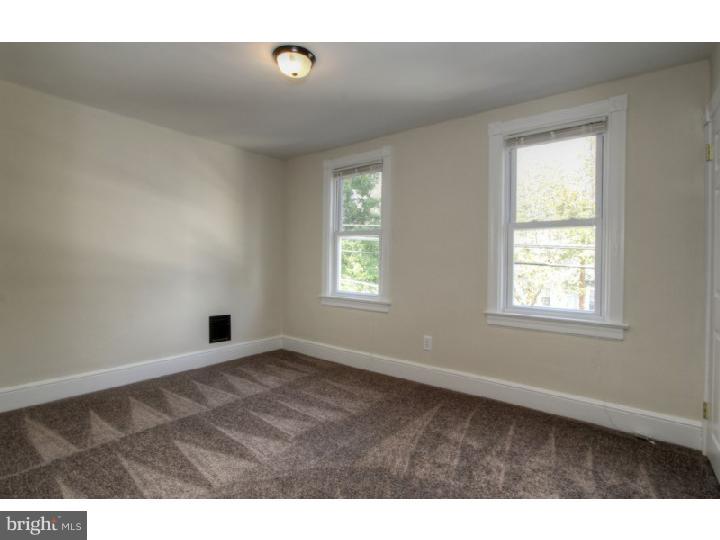 201 Lippincott Avenue Riverside, NJ 08075 - Photo 13 of 23