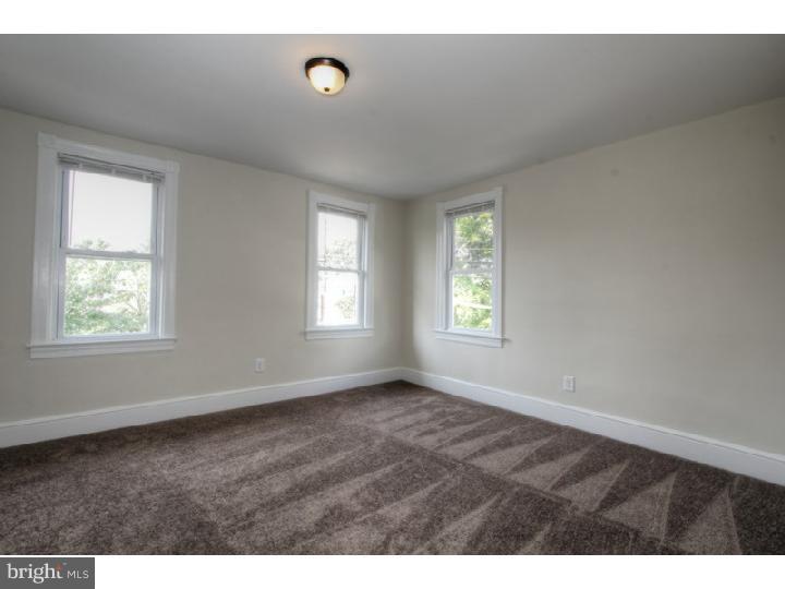 201 Lippincott Avenue Riverside, NJ 08075 - Photo 10 of 23