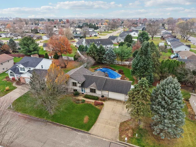 $415,000 | 4322 Tydl Drive, Janesville, WI 53546