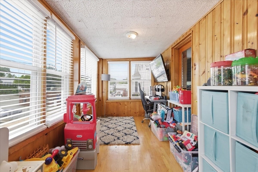 191-193 Cornell Street, Unit 2 Boston, MA 02131 - Photo 27 of 40