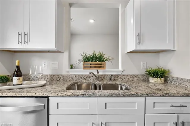 $235,000 | 5679 Carrington Court, Trinity, NC 27370