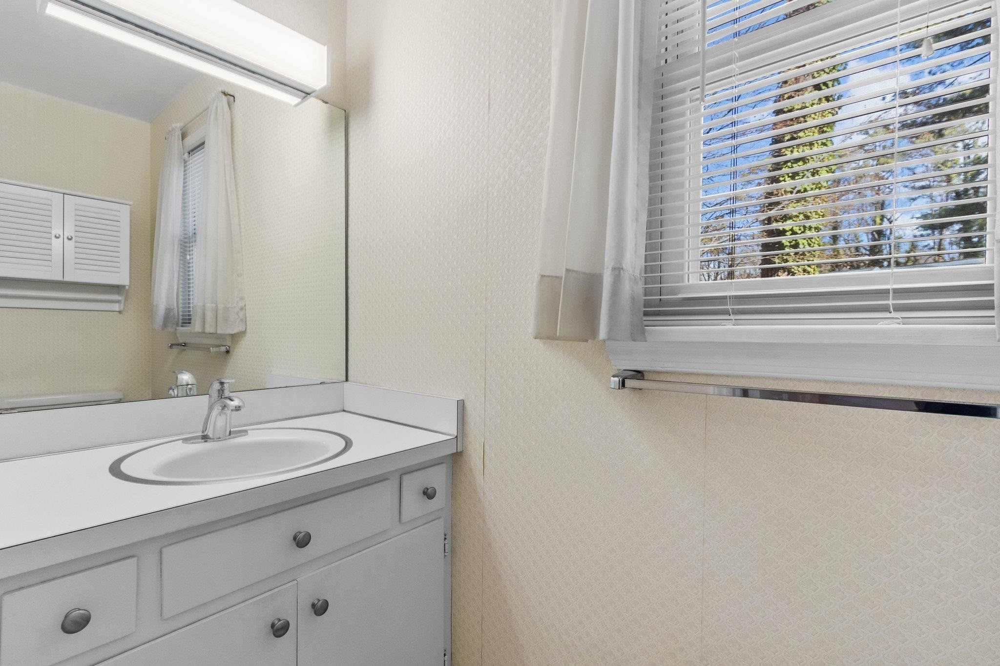 2832 Wycliff Road Raleigh, NC 27607 - Photo 16 of 37 Photo 16