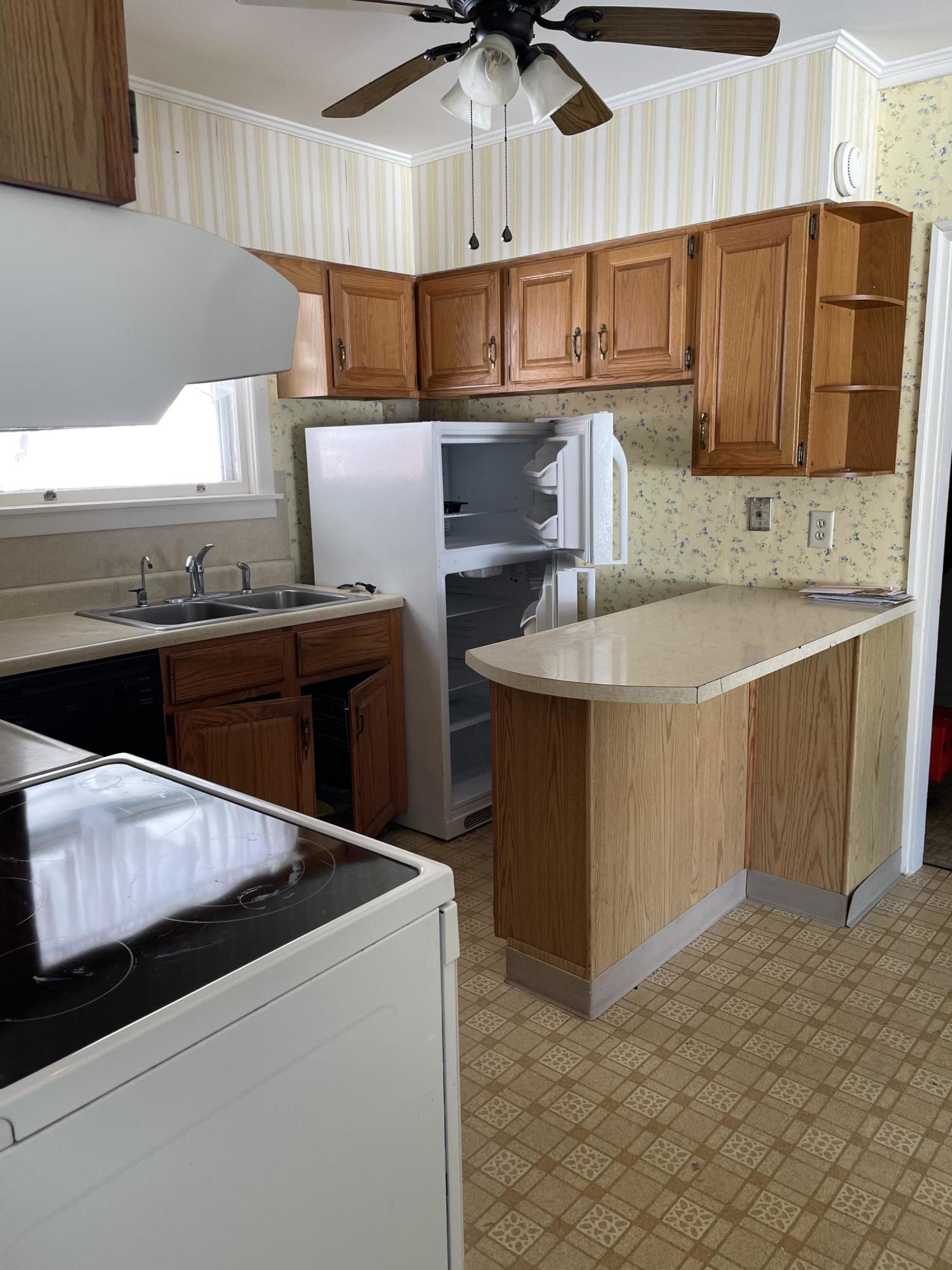 17 Sherwin Street Presque Isle, ME 04769 - Photo 11 of 24 412FC3D7-4F8C-4EC1-B3E4-ADCEA14FF642
