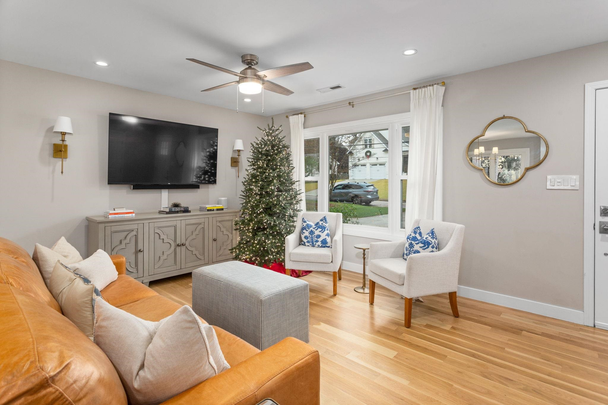 632 Duke Drive Raleigh, NC 27609 - Photo 5 of 26 Photo 5