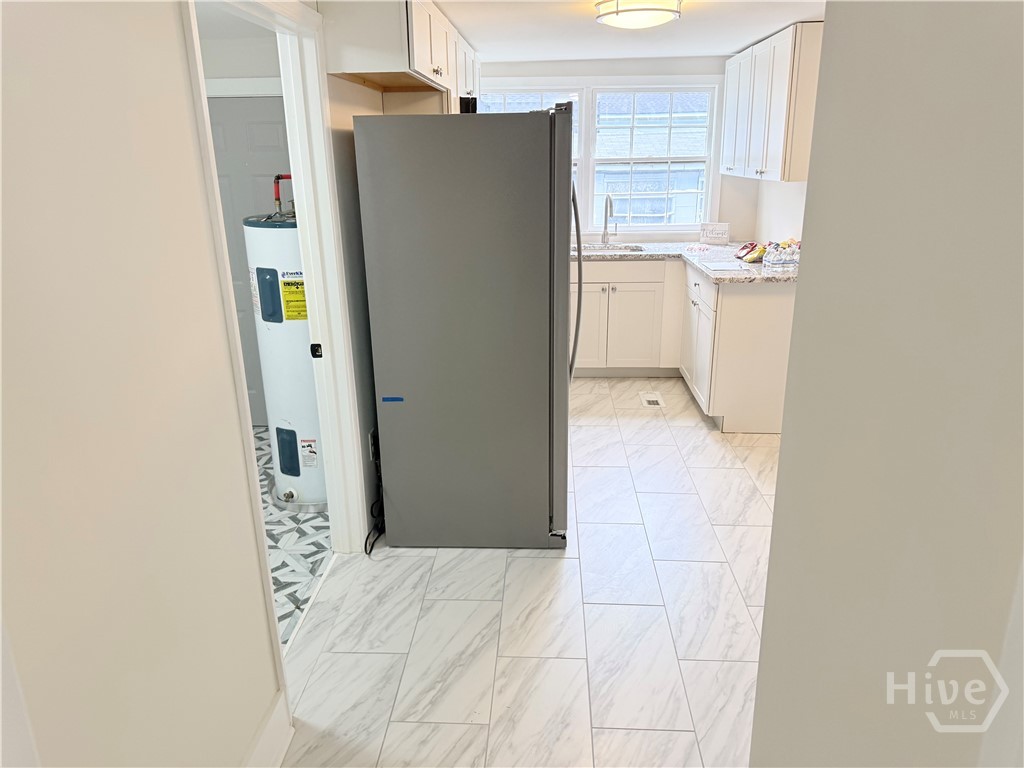 737 East 37th Street Savannah, GA 31401 - Photo 17 of 28